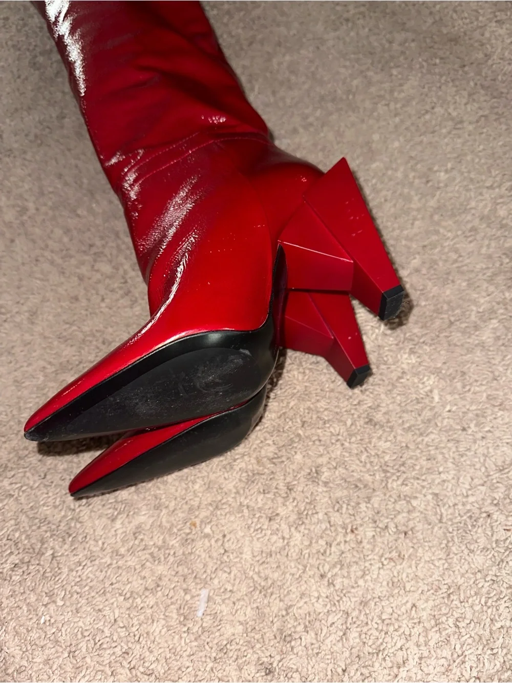 Zara glossy red